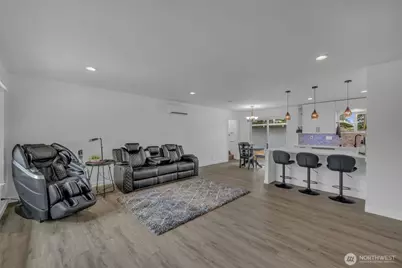 9015 218th Street SW, Edmonds, WA 98026 - Photo 4