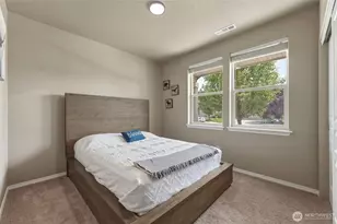 1338 S W Virginia St, College Place, WA 99324 - Photo 6