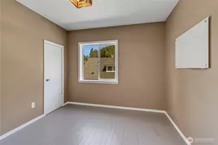 413 Long St, Wilkeson, WA 98396 - Photo 24