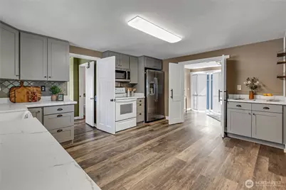 413 Long Street, Wilkeson, WA 98396 - Photo 14