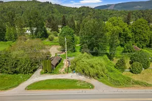 35719 US-2, Sultan, WA 98294 - Photo 18