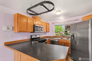 10324 59th Dr NE, Marysville, WA 98270 - Photo 20