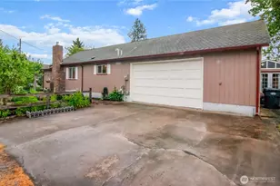 10704 Broadway Ave S, Tacoma, WA 98444 - Photo 24