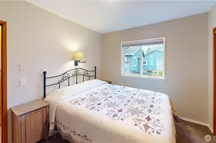 10704 Broadway Ave S, Tacoma, WA 98444 - Photo 14