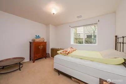 6910 31st Avenue SW, Seattle, WA 98126 - Photo 20