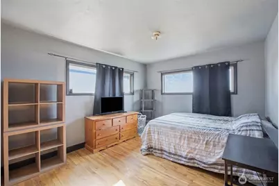 938 E Hill Avenue, Moses Lake, WA 98837 - Photo 18