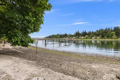 15390 Broom Street NE, Bainbridge Island, WA 98110 - Photo 28
