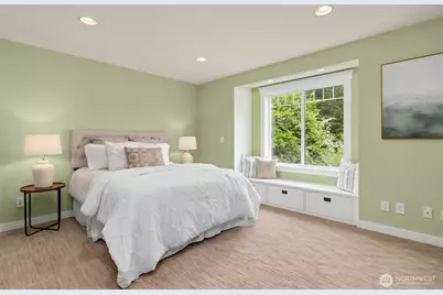 15390 Broom Street NE, Bainbridge Island, WA 98110 - Photo 22