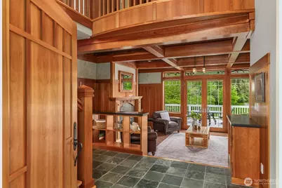 15390 Broom Street NE, Bainbridge Island, WA 98110 - Photo 4