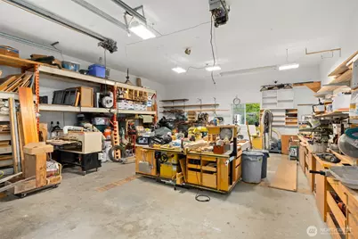 15390 Broom Street NE, Bainbridge Island, WA 98110 - Photo 30