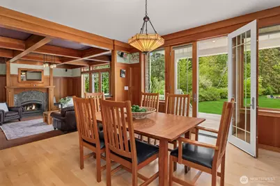 15390 Broom Street NE, Bainbridge Island, WA 98110 - Photo 8