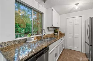 11414 107th Pl NE, Kirkland, WA 98033 - Photo 8