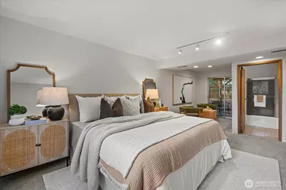 11414 107th Place NE, Kirkland, WA 98033 - Photo 16