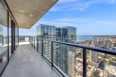 300 Virginia Street #4111, Seattle, WA 98101 - Photo 18