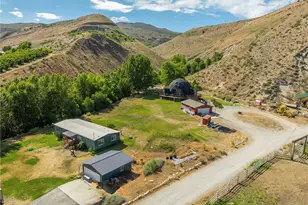 25505 C US Hwy 97, Pateros, WA 98846 - Photo 34