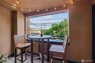 1929 43rd Avenue E #200, Seattle, WA 98112 - Photo 20