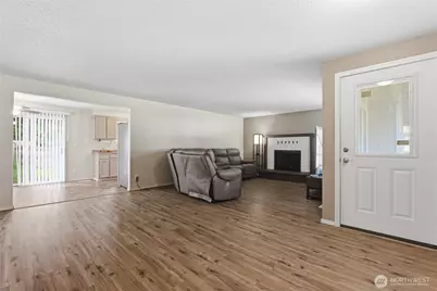 709 Enterprise Drive NE, Lacey, WA 98516 - Photo 2