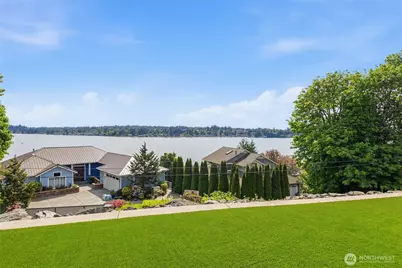 11027 Vernon Road, Lake Stevens, WA 98258 - Photo 32