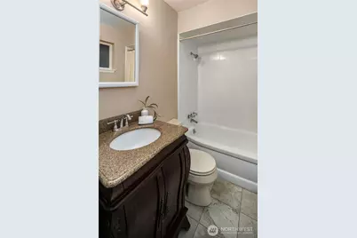 1333 98th Avenue NE, Clyde Hill, WA 98004 - Photo 28