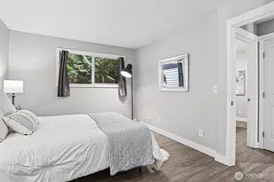 430 Bellevue Way SE, Bellevue, WA 98004 - Photo 16