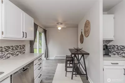 12312 121st Street E, Puyallup, WA 98374 - Photo 16