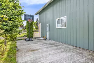 10313 School Land Rd SW, Rochester, WA 98579 - Photo 38
