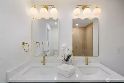 5810 57th Avenue NE, Seattle, WA 98105 - Photo 26