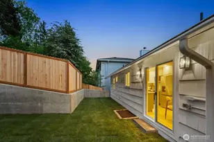5810 57th Ave NE, Seattle, WA 98105 - Photo 30