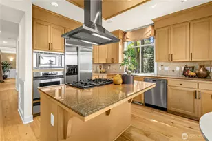 7003 117th Pl NE, Kirkland, WA 98033 - Photo 12