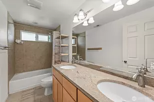 16608 NE 9th St, Bellevue, WA 98008 - Photo 18