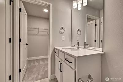 18723 76th Avenue W, Lynnwood, WA 98037 - Photo 22