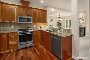 4406 Providence Point Pl SE, Issaquah, WA 98029 - Photo 4