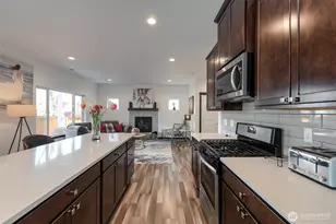 2744 S 120th Pl, Seattle, WA 98168 - Photo 10