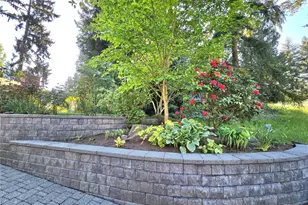 313 NE 191st St, Shoreline, WA 98155 - Photo 2