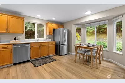 20132 SE 258th Place, Covington, WA 98042 - Photo 8