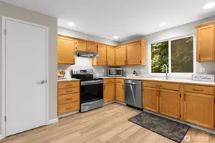 20132 SE 258th Pl, Covington, WA 98042 - Photo 10