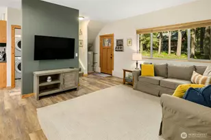 401 Whyworry Ln, Ronald, WA 98940 - Photo 2