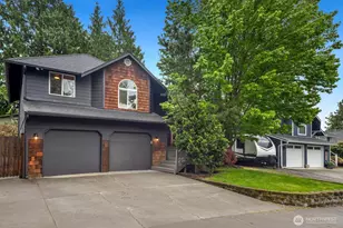 1817 91st Dr SE, Lake Stevens, WA 98258 - Photo 2