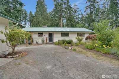 4270 Fir Drive NE, Bremerton, WA 98310 - Photo 2