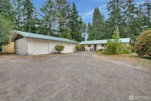 4270 Fir Dr NE, Bremerton, WA 98310 - Photo 40