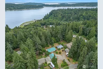 4270 Fir Drive NE, Bremerton, WA 98310 - Photo 36