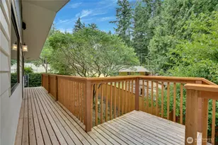 4270 Fir Dr NE, Bremerton, WA 98310 - Photo 8