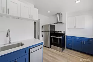 1046 5th St, Bremerton, WA 98337 - Photo 6