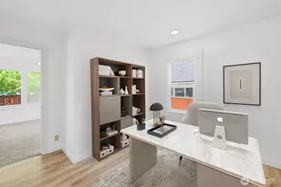 1046 5th St, Bremerton, WA 98337 - Photo 8