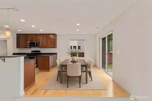 207 Edmonds Pl NE, Renton, WA 98056 - Photo 12