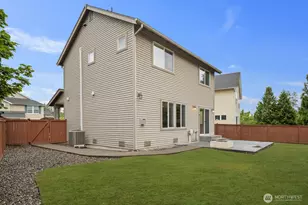 207 Edmonds Pl NE, Renton, WA 98056 - Photo 36