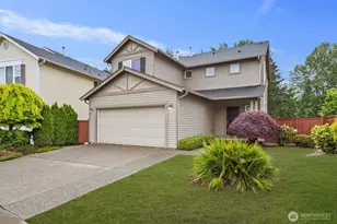 207 Edmonds Pl NE, Renton, WA 98056 - Photo 2