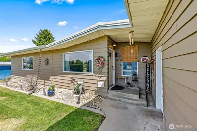 615 N Jerome, East Wenatchee, WA 98802 - Photo 2