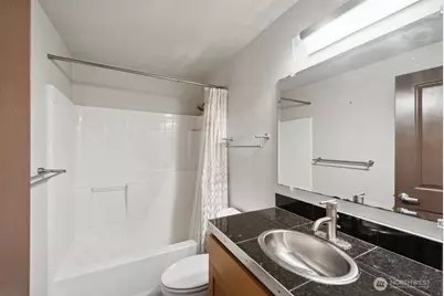 3661 Phinney Ave N #204, Seattle, WA 98103 - Photo 8