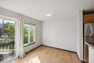 3661 Phinney Ave N, Seattle, WA 98103 - Photo 6